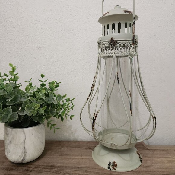 The Rustic Look Old Town Lantern With Glass Chimney - Picture 1 of 5